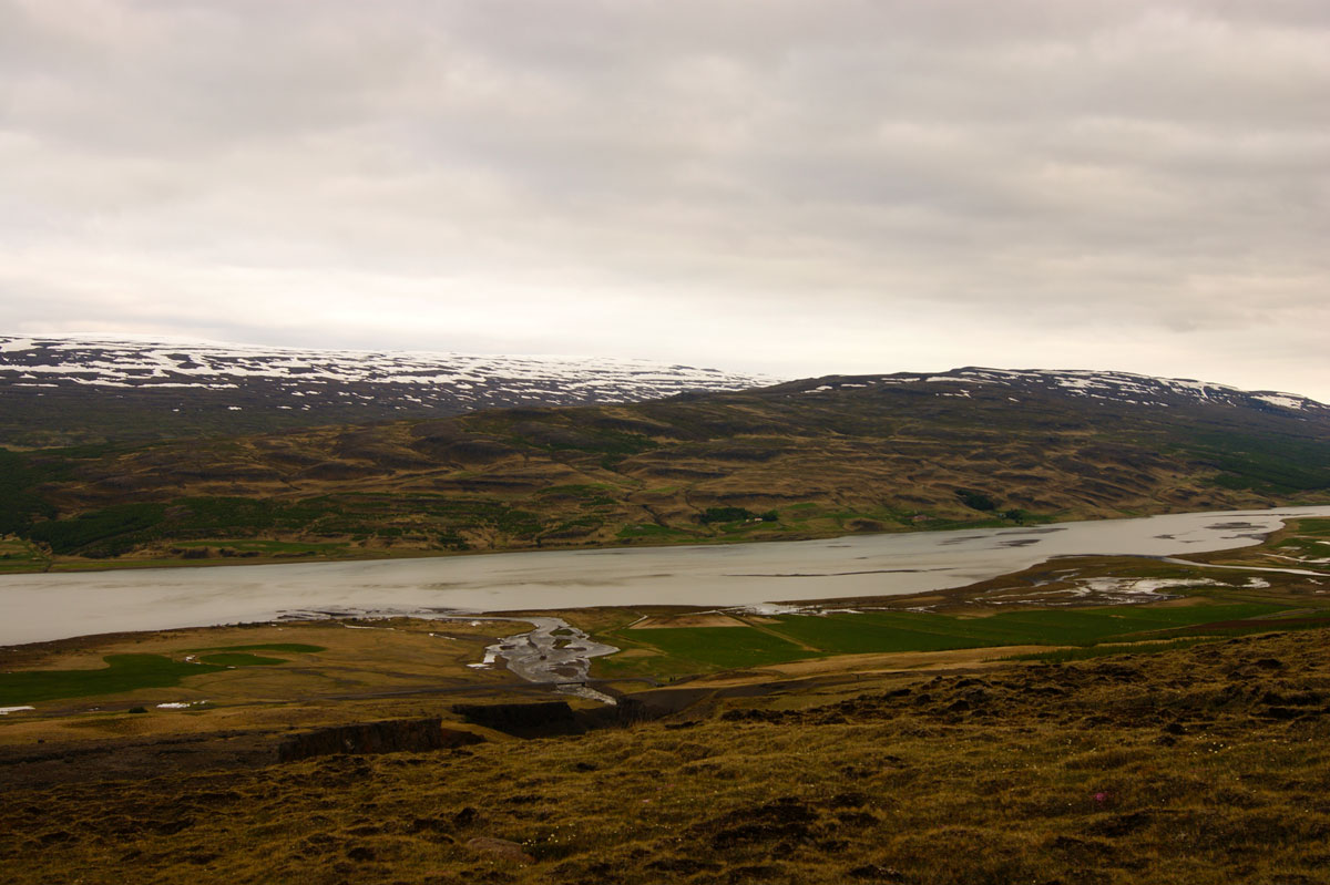Исландия самостоятельно