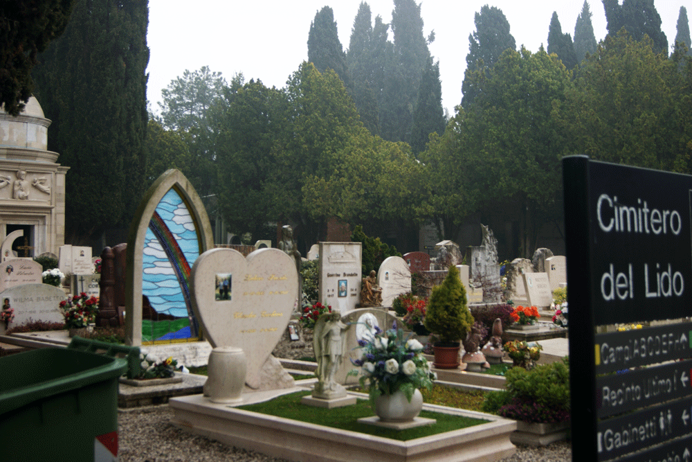 кладбище на Лидо